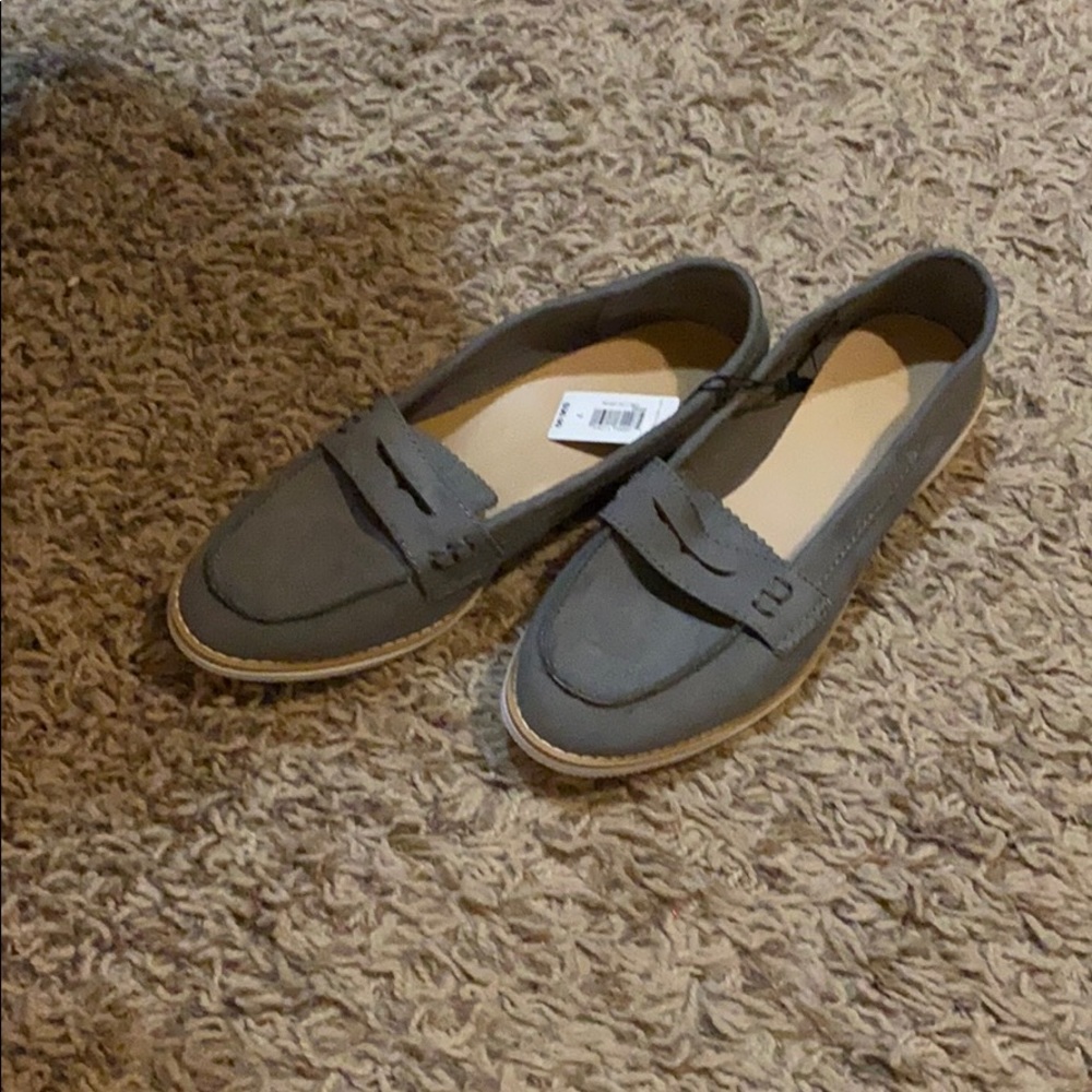 BRAND NEW! Grey Gap Loafer shoes